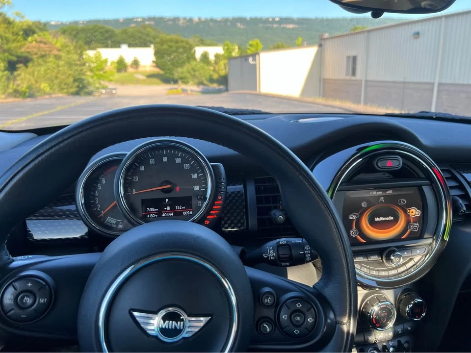 2016 Mini Mini 3rd Gen - Image 10 of 10
