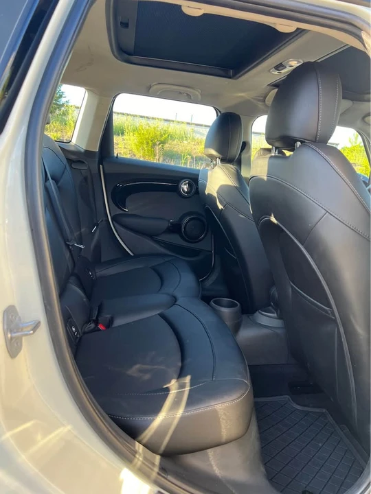 2016 Mini Mini 3rd Gen - Image 7 of 10