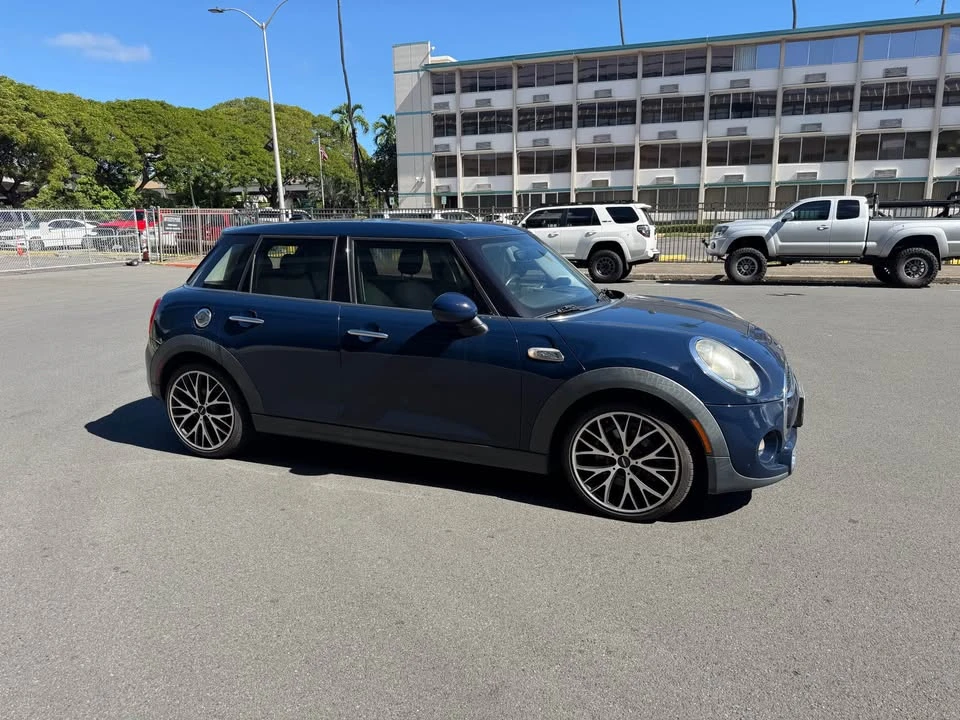 2016 Mini Mini 3rd Gen - Image 4 of 8