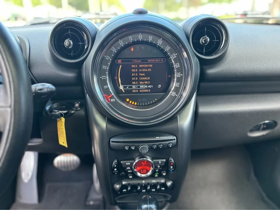 2016 Mini Mini 3rd Gen - Image 14 of 19
