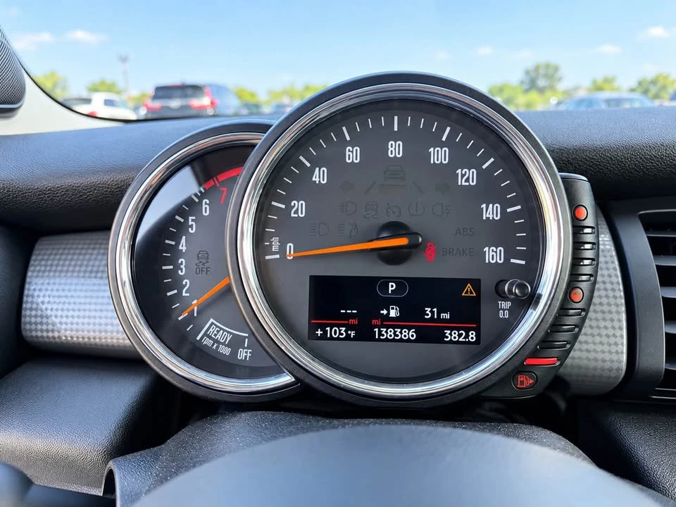 2016 Mini Mini 3rd Gen - Image 9 of 9