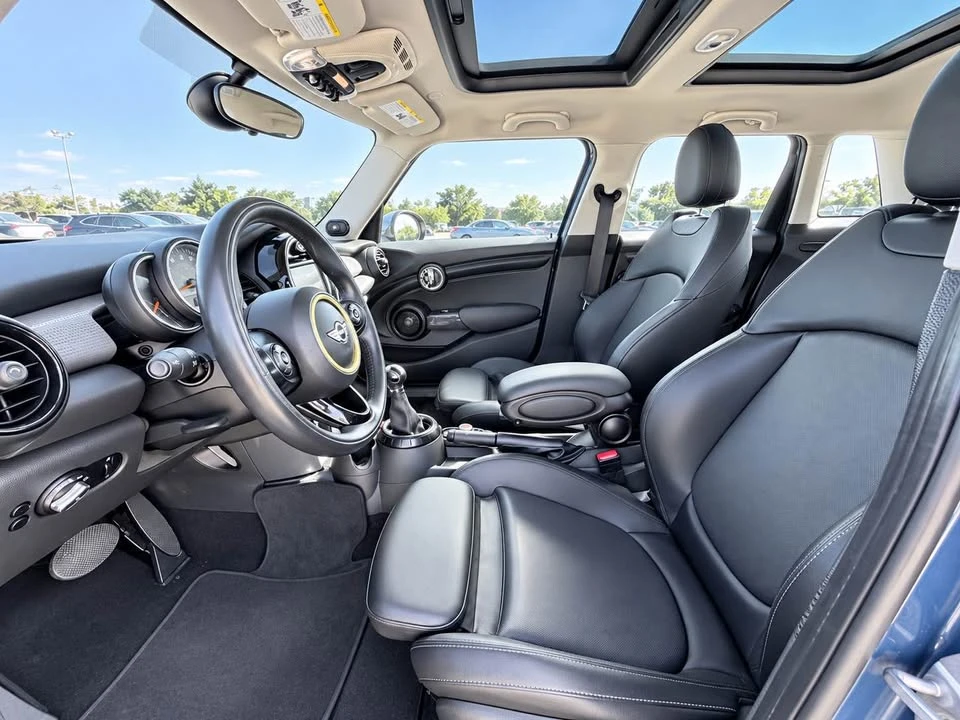 2016 Mini Mini 3rd Gen - Image 5 of 9