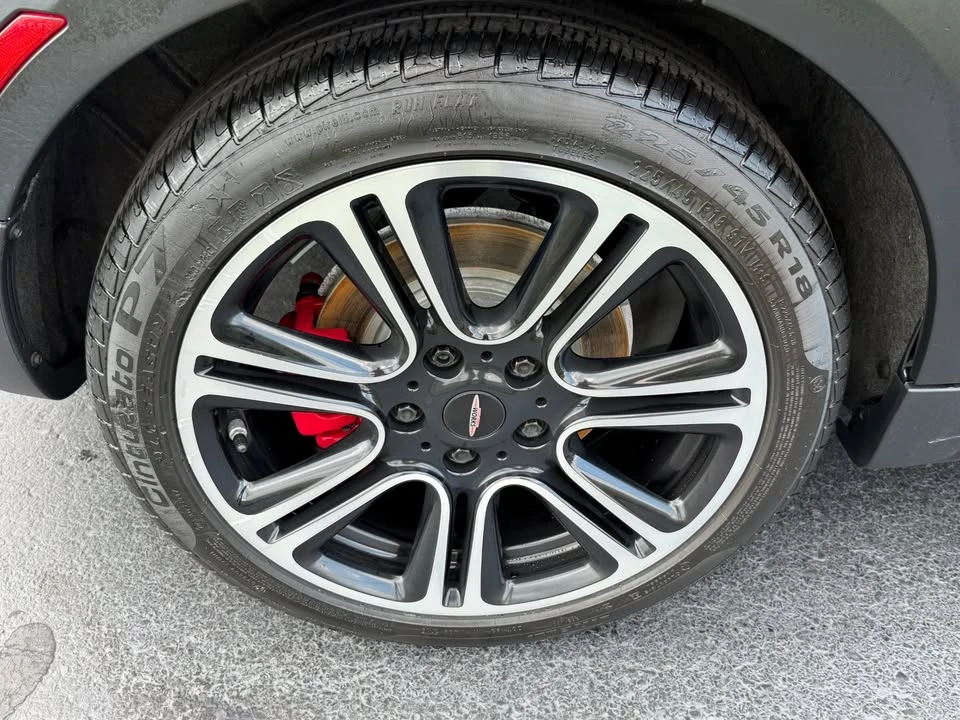 2016 Mini Countryman 1st Gen - Image 9 of 19