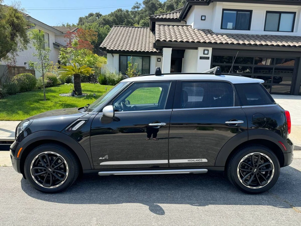 2016 Mini Countryman 1st Gen - Image 5 of 24