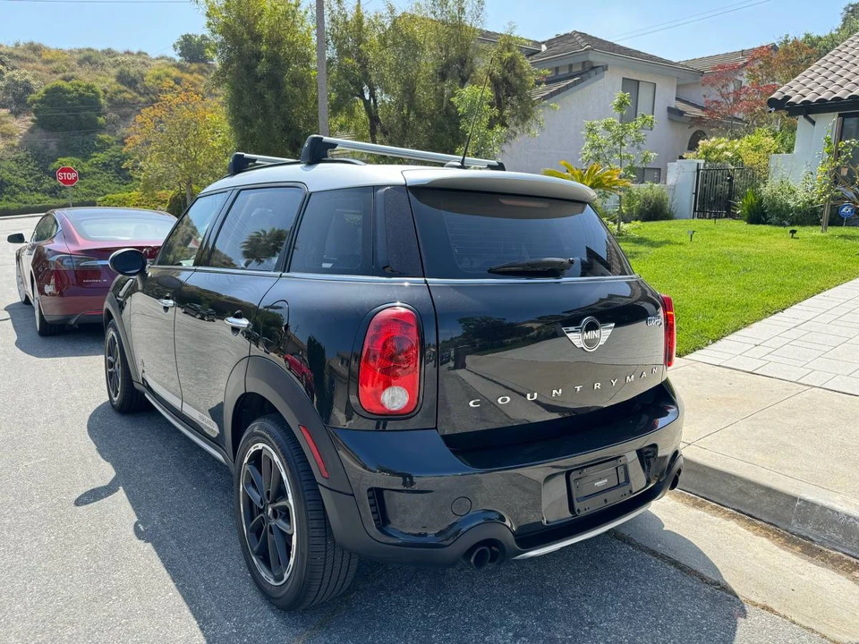 2016 Mini Countryman 1st Gen - Image 2 of 24