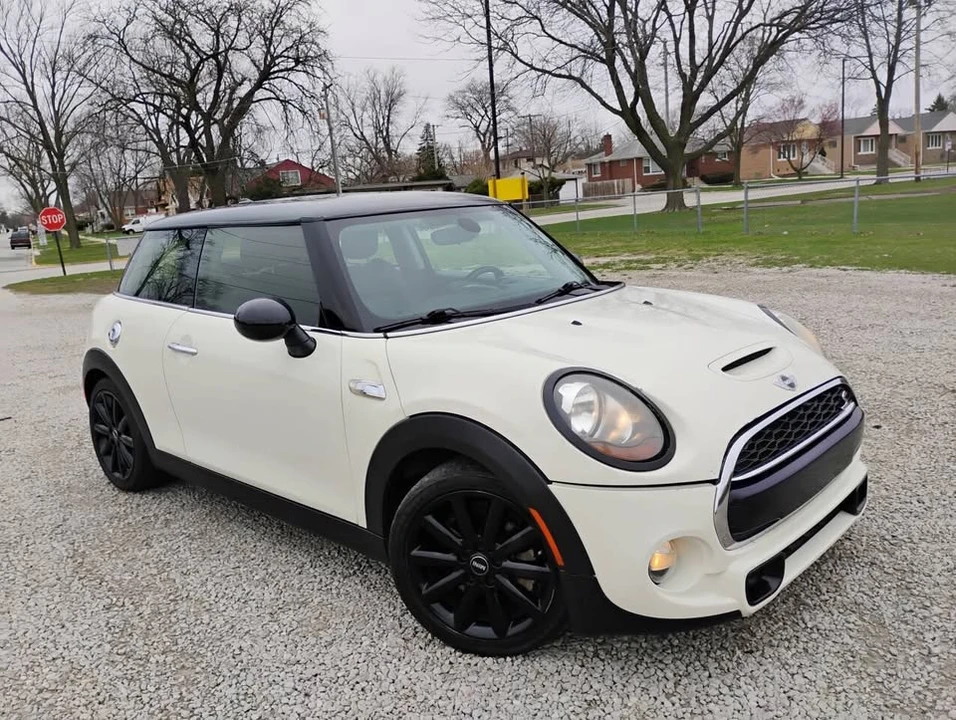 2016 Mini Mini Cooper S 3rd Gen - Image 2 of 7