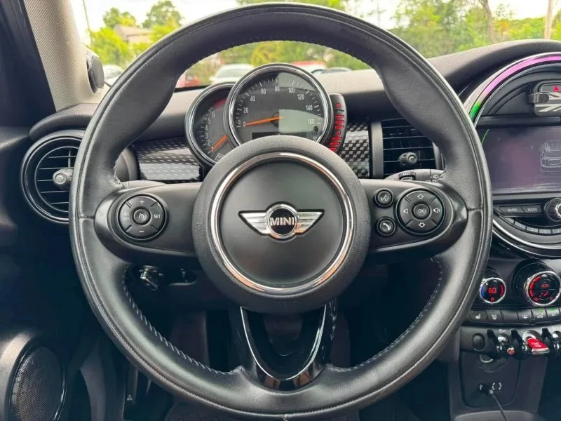 2016 Mini Mini Cooper S 3rd Gen - Image 11 of 14