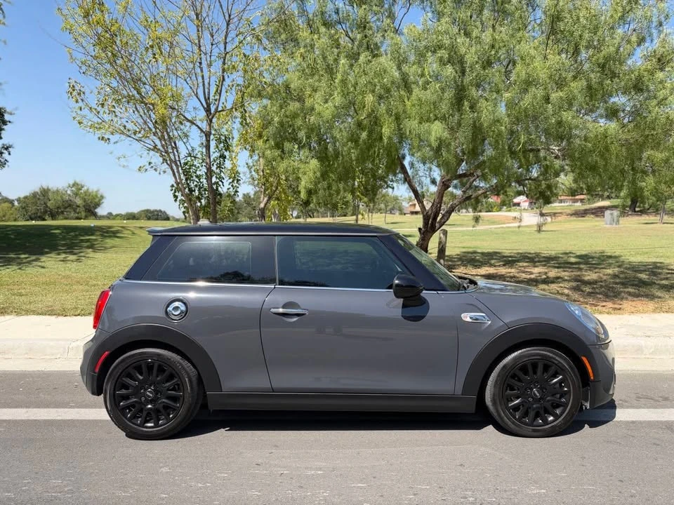 2016 Mini Mini Cooper S 3rd Gen - Image 4 of 12