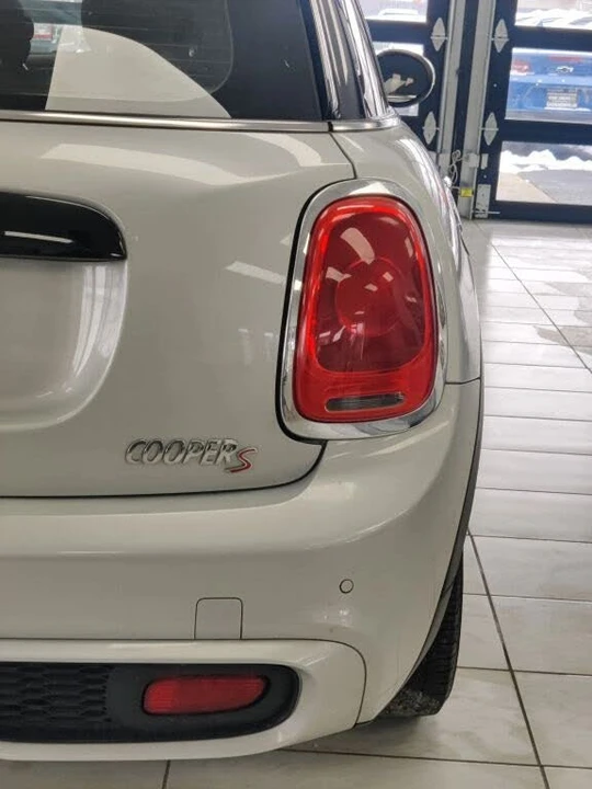 2016 Mini Mini Cooper S 3rd Gen - Image 9 of 19