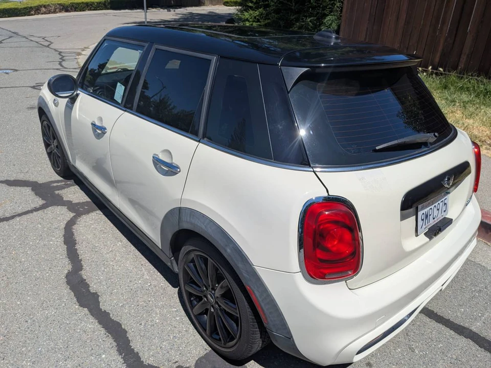2016 Mini Mini Cooper S 3rd Gen - Image 11 of 16