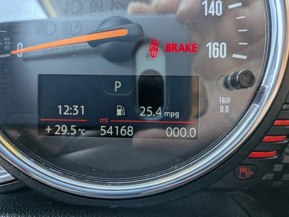 2016 Mini Mini Cooper S 3rd Gen - Image 13 of 16