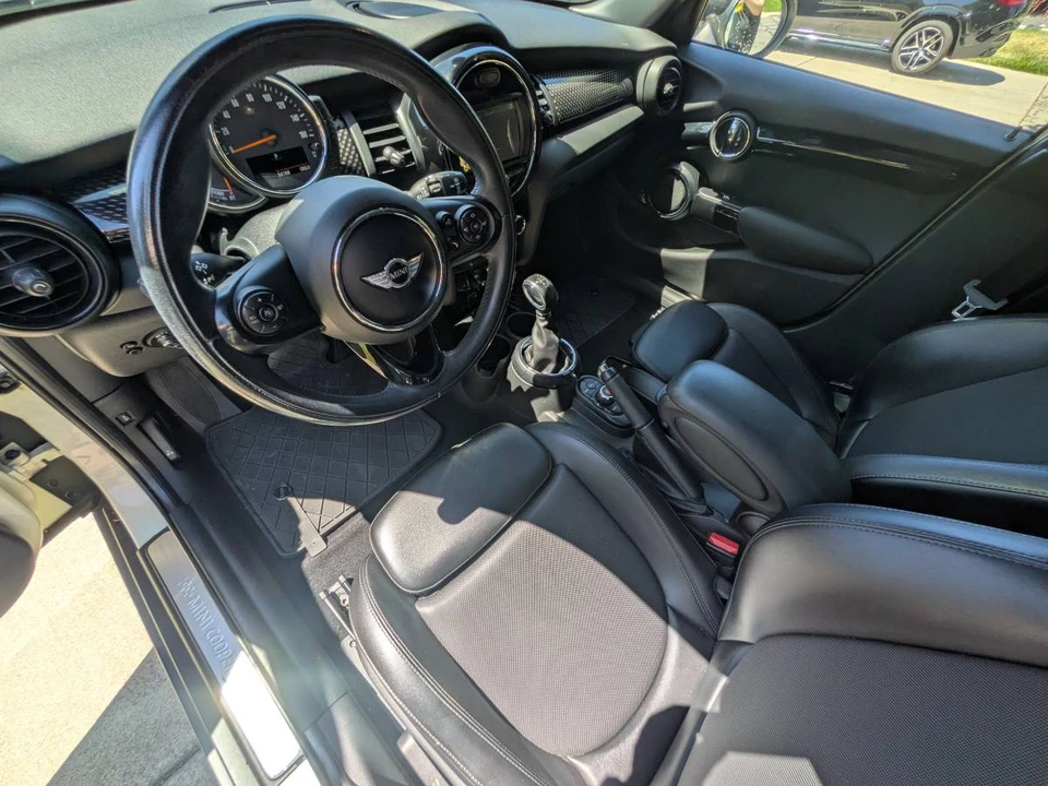 2016 Mini Mini Cooper S 3rd Gen - Image 2 of 16