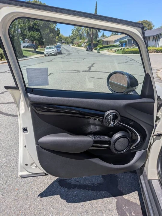 2016 Mini Mini Cooper S 3rd Gen - Image 14 of 16