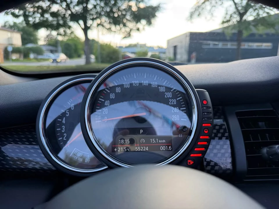 2016 Mini Mini Cooper S 3rd Gen - Image 13 of 20