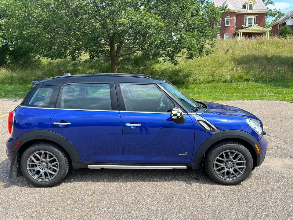2016 Mini Countryman 1st Gen - Image 15 of 31
