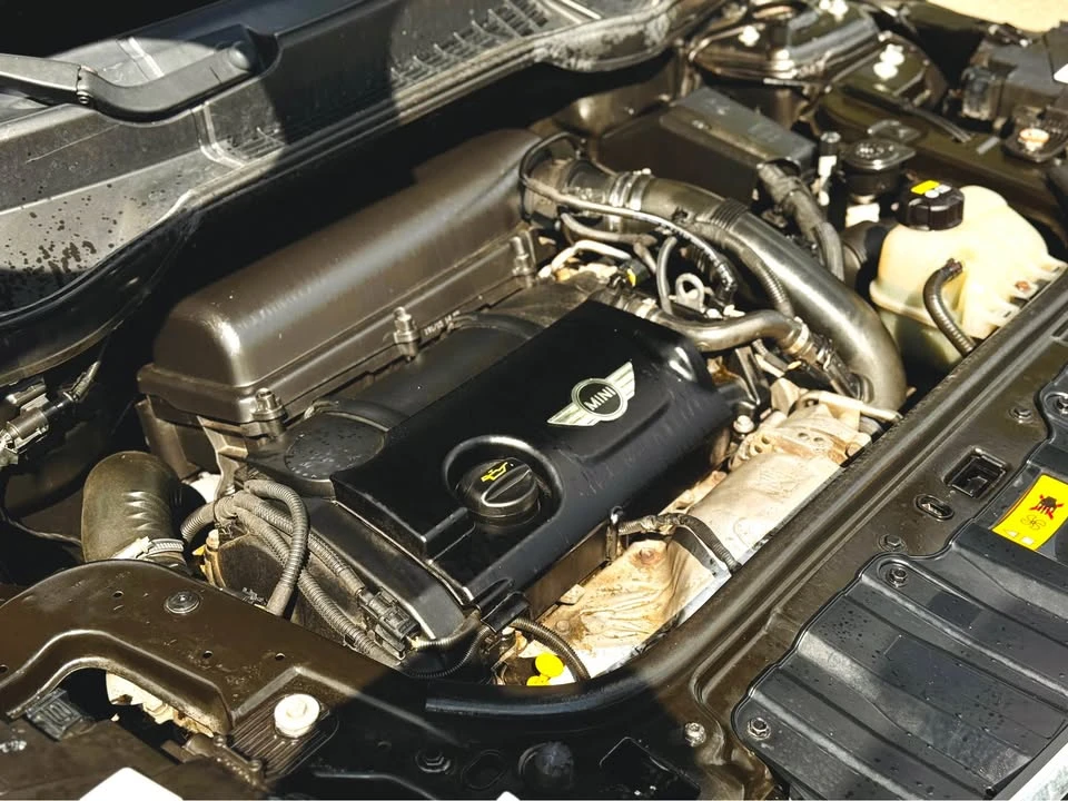 2016 Mini Countryman 1st Gen - Image 17 of 19