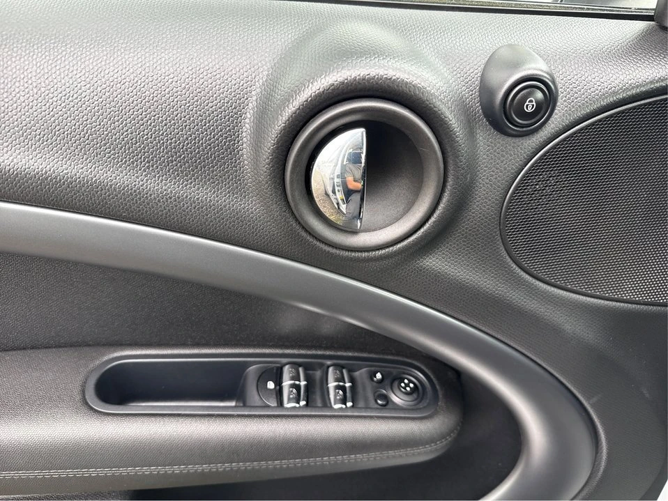 2016 Mini Countryman 1st Gen - Image 17 of 20