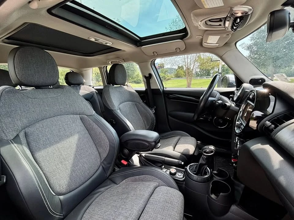 2016 Mini Mini Cooper S 3rd Gen - Image 17 of 20