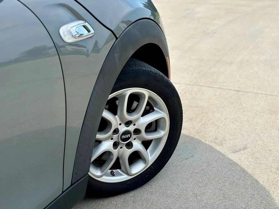2016 Mini Mini Cooper S 3rd Gen - Image 6 of 20