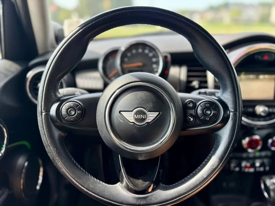 2016 Mini Mini Cooper S 3rd Gen - Image 19 of 20