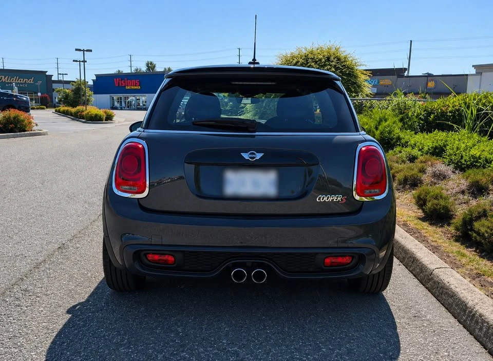 2016 Mini Mini Cooper S 3rd Gen - Image 2 of 4
