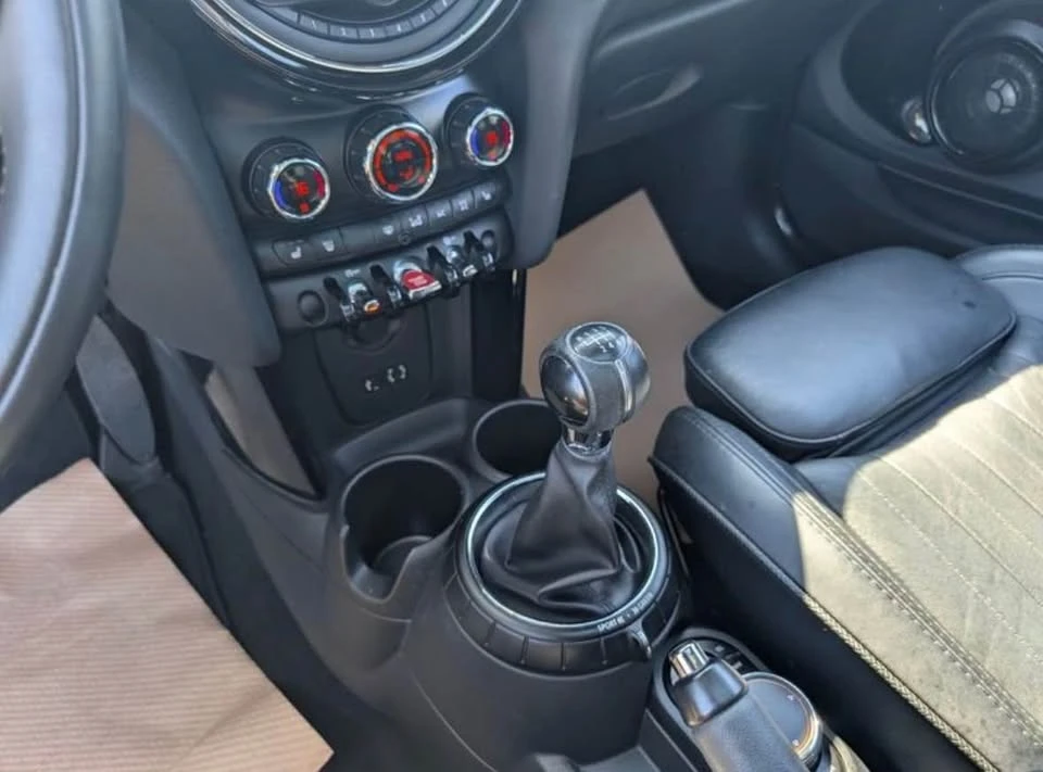 2016 Mini Mini Cooper S 3rd Gen - Image 7 of 10