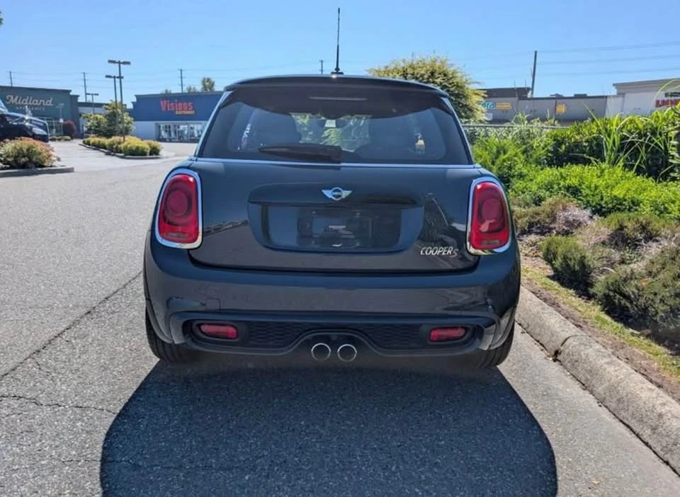 2016 Mini Mini Cooper S 3rd Gen - Image 4 of 10