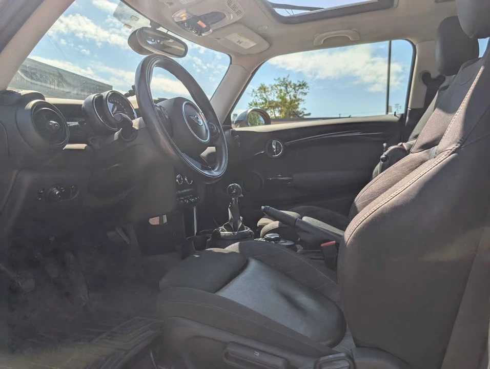 2016 Mini Mini Cooper S 3rd Gen - Image 7 of 11