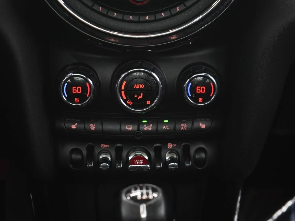 2016 Mini Mini Cooper S 3rd Gen - Image 17 of 19