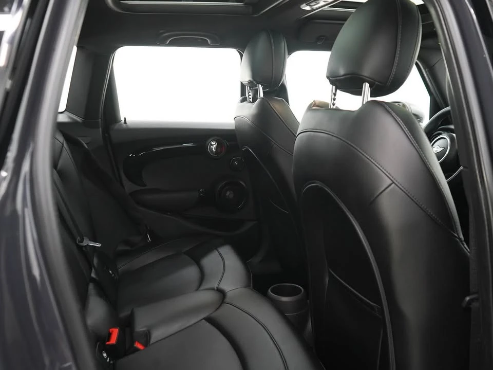 2016 Mini Mini Cooper S 3rd Gen - Image 12 of 19