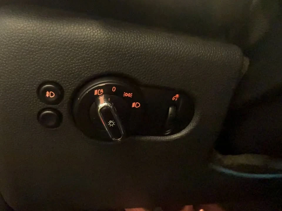 2016 Mini Mini Cooper S 3rd Gen - Image 16 of 20