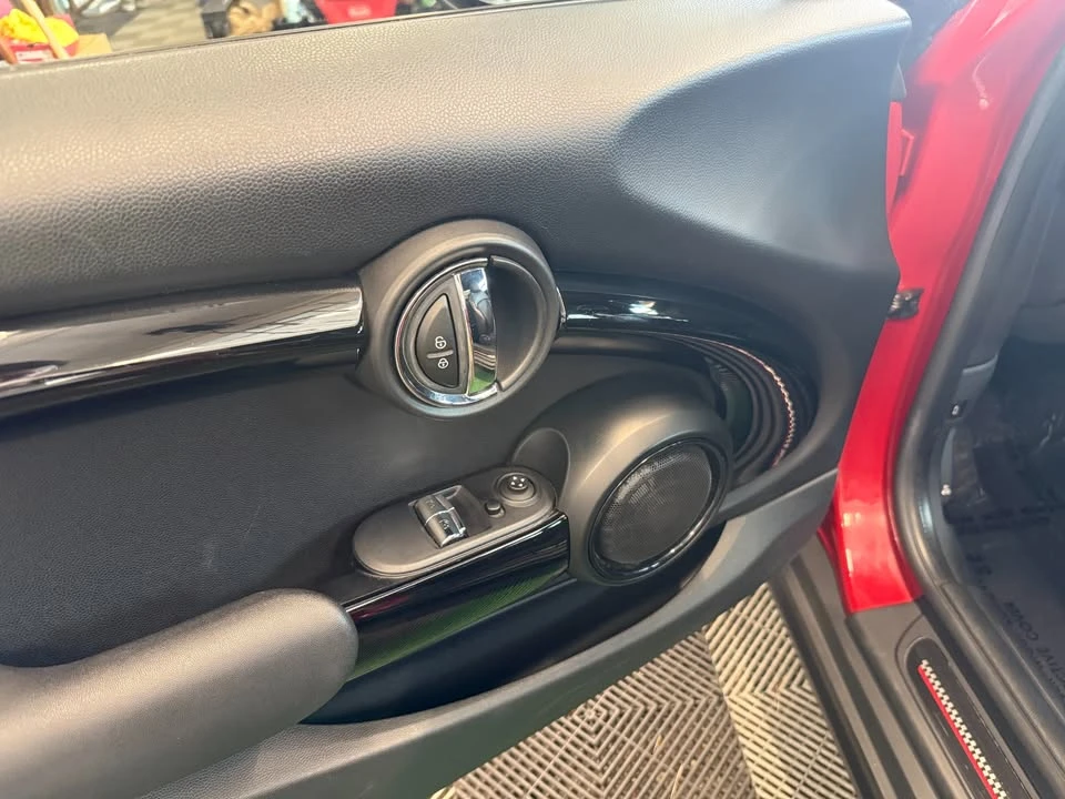 2016 Mini Mini Cooper S 3rd Gen - Image 18 of 20