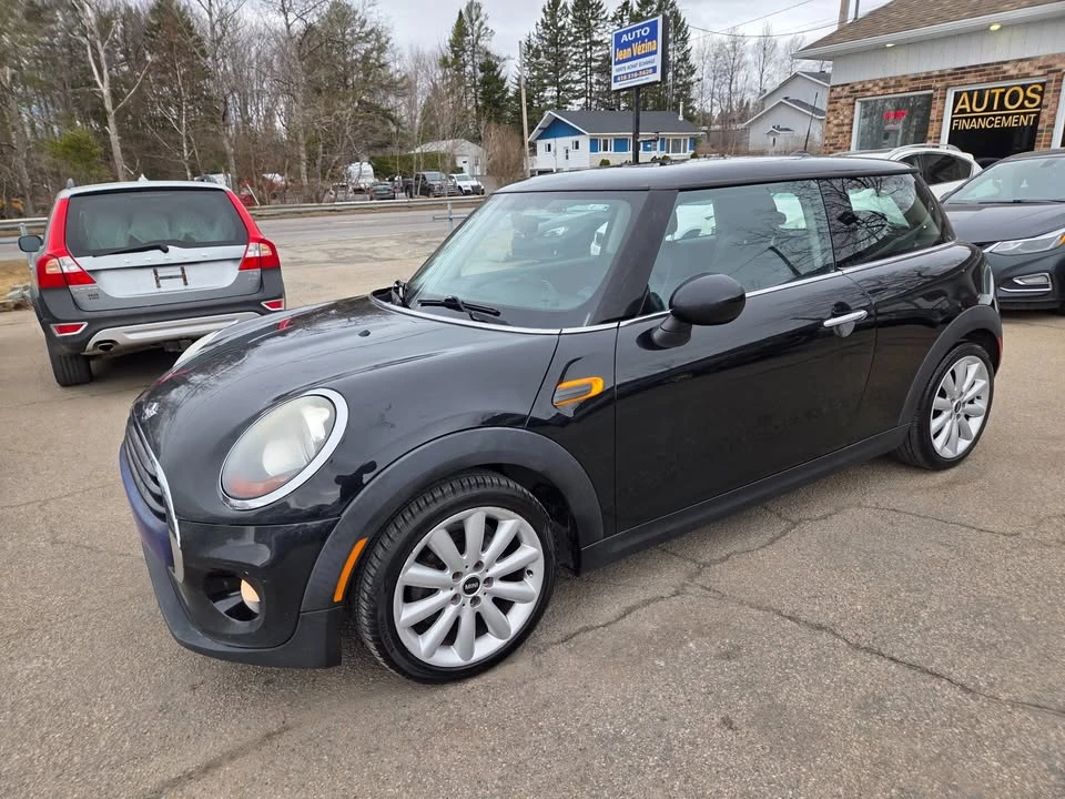 2016 Mini Mini 3rd Gen - Image 2 of 20
