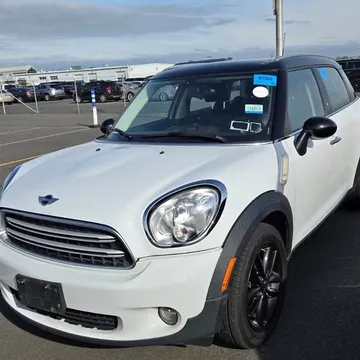 2016 MINI Countryman Classic Cooper ALL4 Hatchback 4D