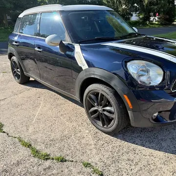 2016 MINI Countryman Classic Cooper ALL4 Hatchback 4D