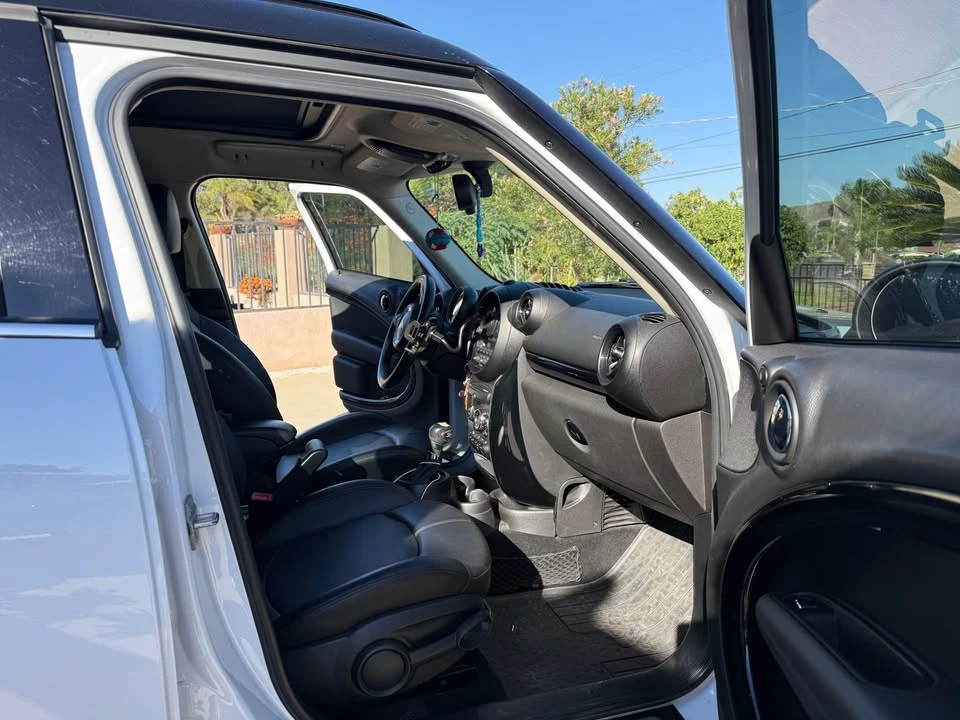 2016 Mini Countryman 1st Gen - Image 3 of 10