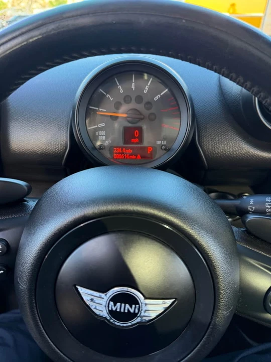 2016 Mini Countryman 1st Gen - Image 9 of 12