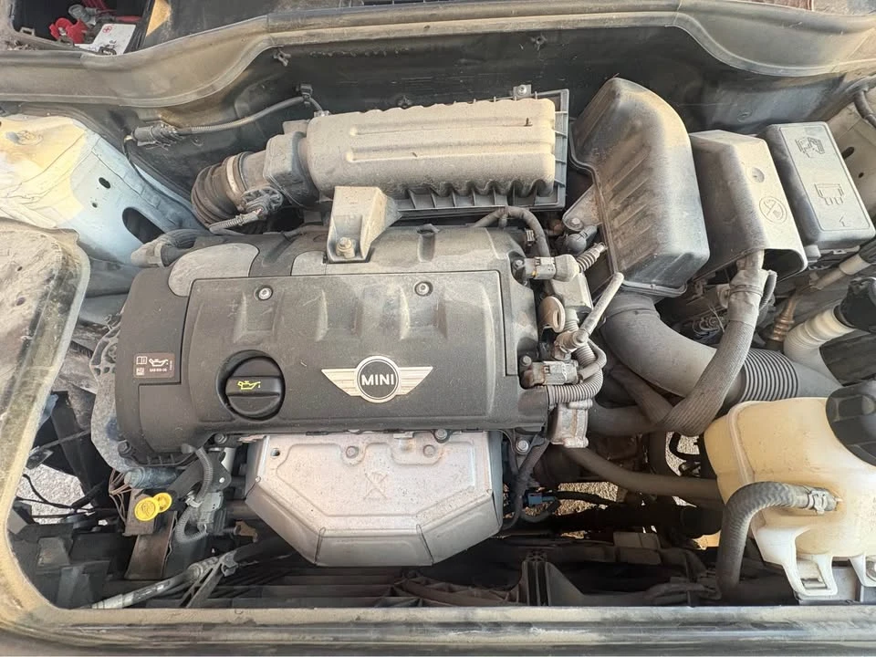 2016 Mini Countryman 1st Gen - Image 16 of 18