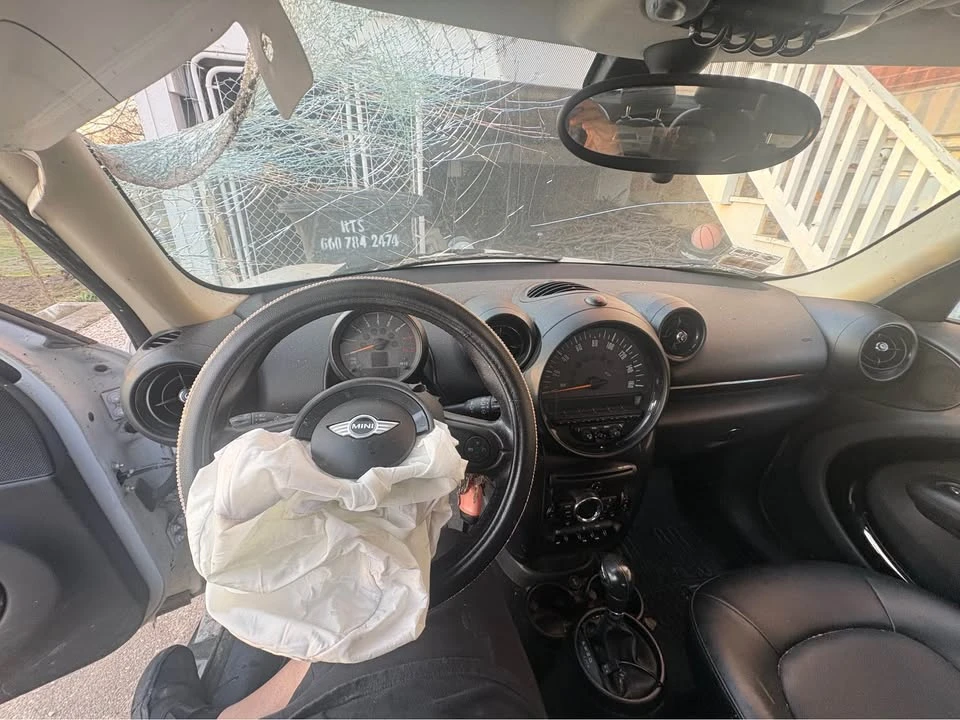 2016 Mini Countryman 1st Gen - Image 11 of 18