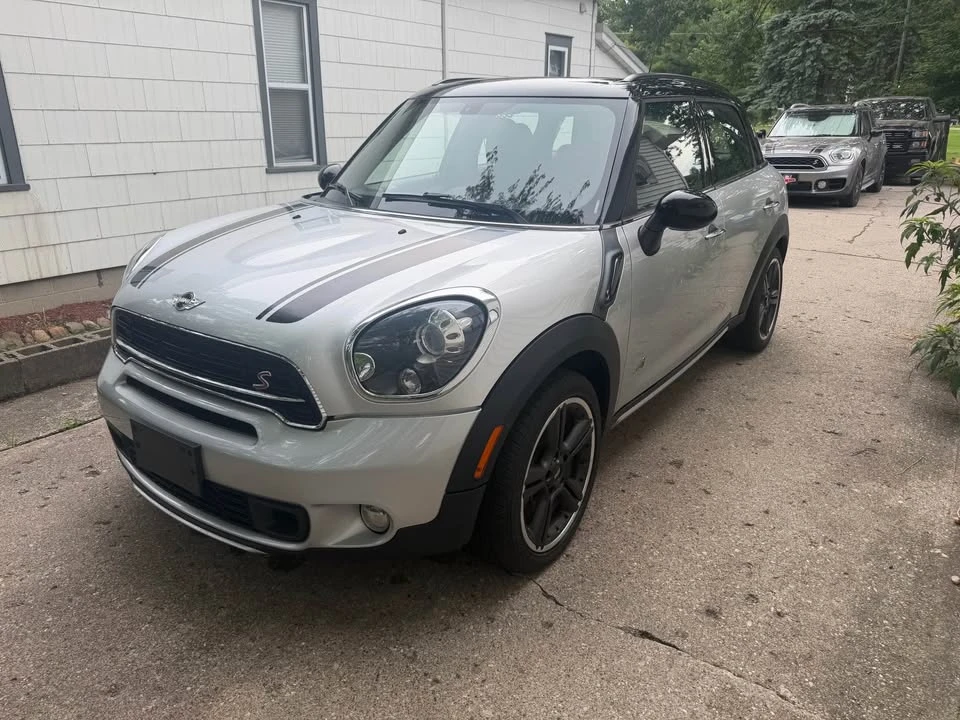 2016 Mini Countryman 1st Gen - Image 3 of 9