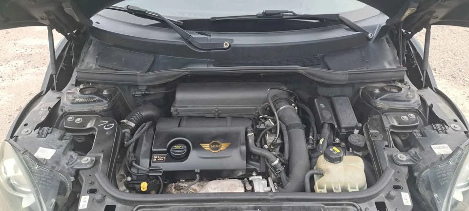 2016 Mini Countryman 1st Gen - Image 9 of 14