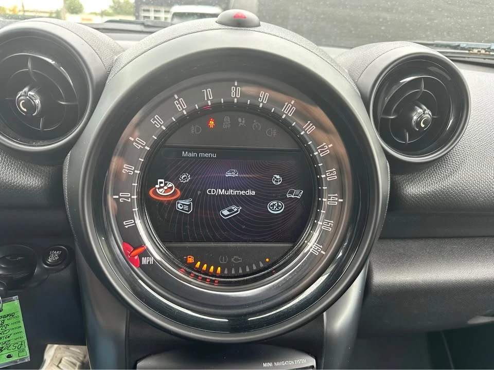 2016 Mini Countryman 1st Gen - Image 11 of 12