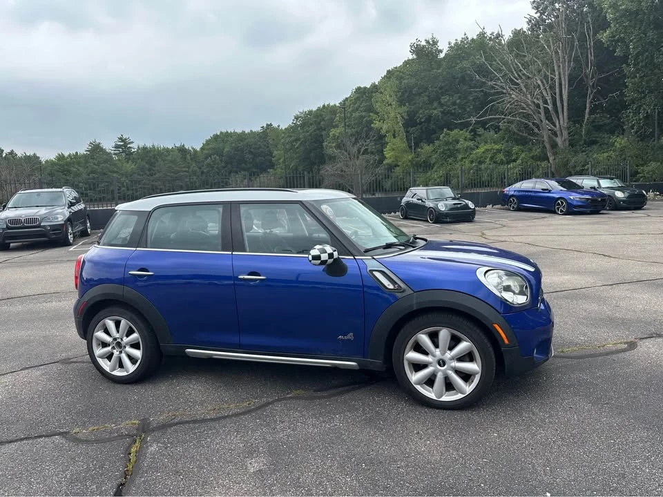 2016 Mini Countryman 1st Gen - Image 2 of 12