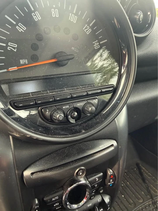 2016 Mini Countryman 1st Gen - Image 7 of 9