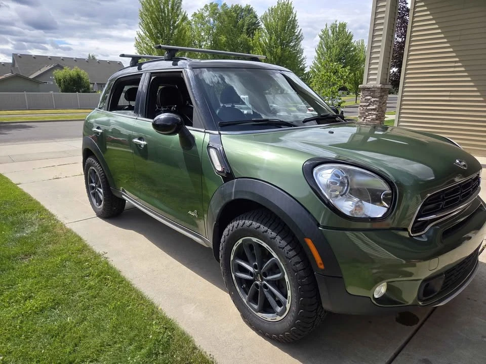 2016 Mini Countryman 1st Gen - Image 2 of 11