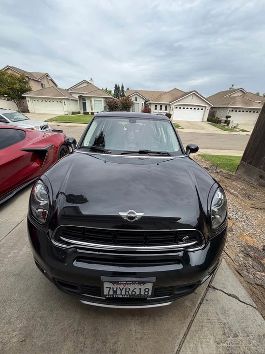 2016 Mini Countryman 1st Gen - Image 2 of 12