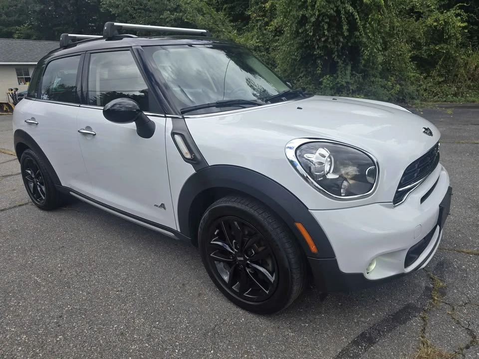 2016 Mini Countryman 1st Gen - Image 2 of 19
