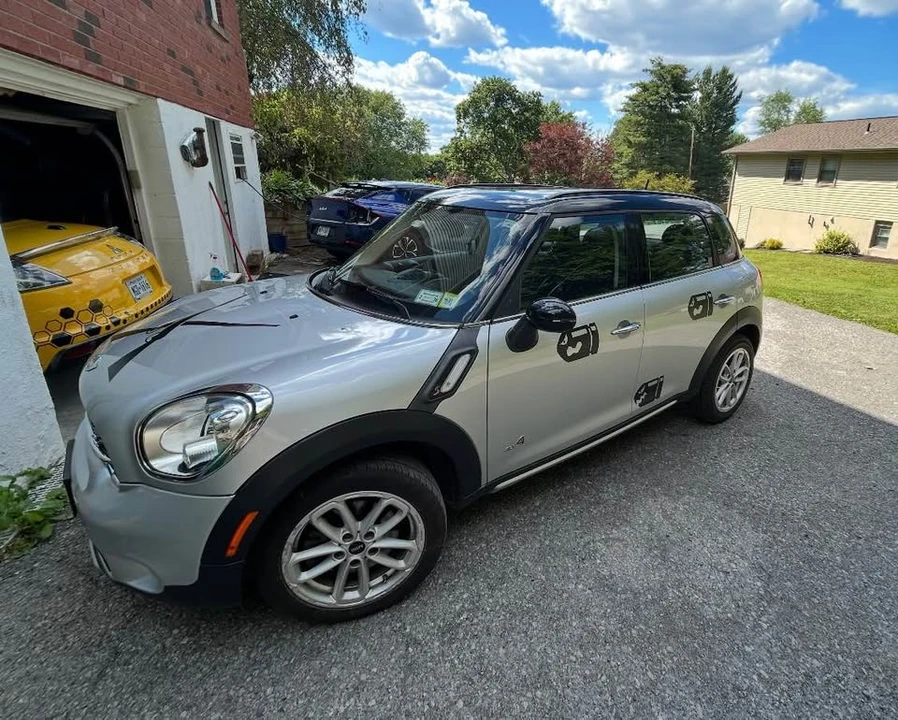 2016 Mini Countryman 1st Gen - Image 2 of 12