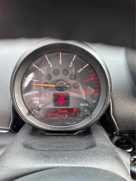 2016 Mini Countryman 1st Gen - Image 9 of 10