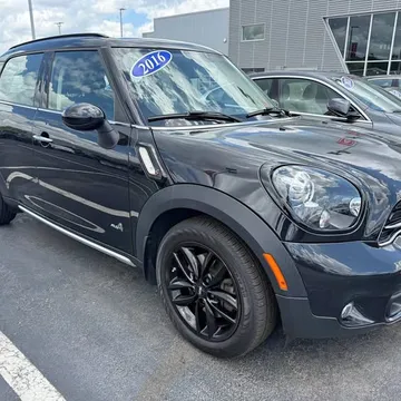2016 MINI Countryman Cooper S Hatchback 4D